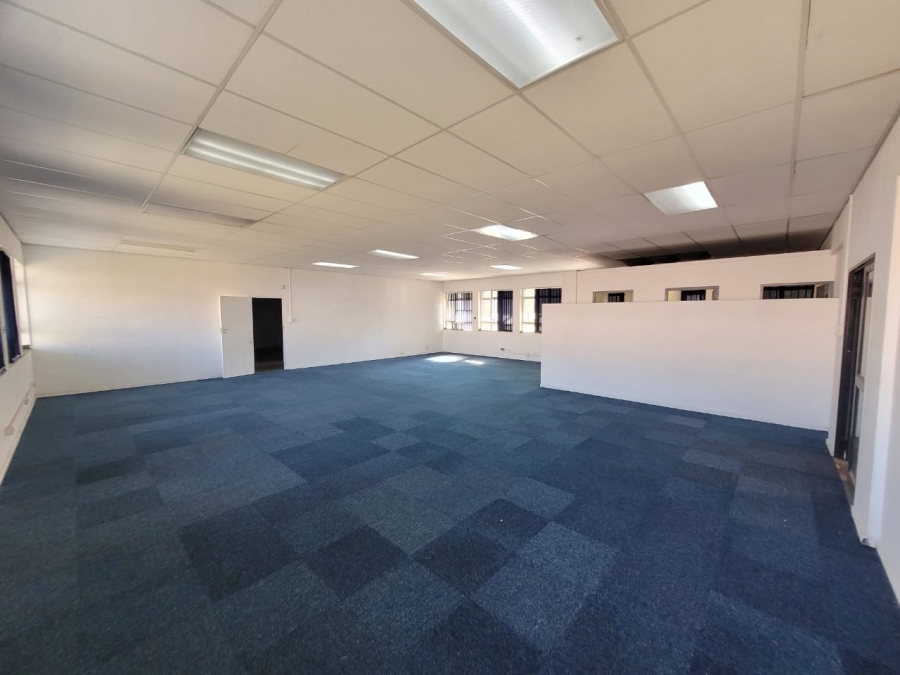 To Let commercial Property for Rent in Elsies River Industrial Western Cape